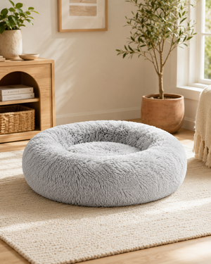 Donut Bed for Cats and Small Dogs — escena lifestyle